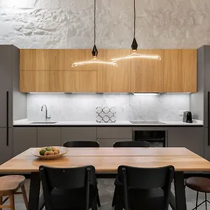 Numru 27 Expertly Restored Small House Of Character Apartment
